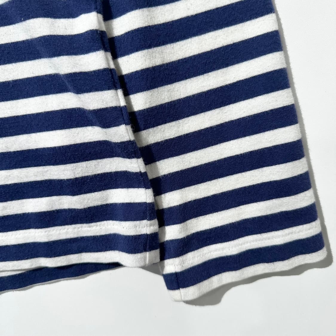 꼼데가르송 플레이 하트 와펜 스트라이프 롱슬리브 티셔츠 상품이미지5