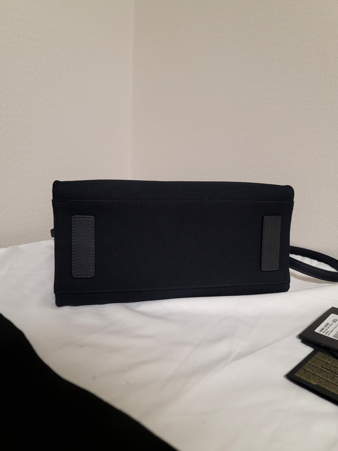 베르사체가방,토트백숄더백(생로랑디올펜디샤넬프라다셀린느버버리고야드루이비통) 상품이미지4