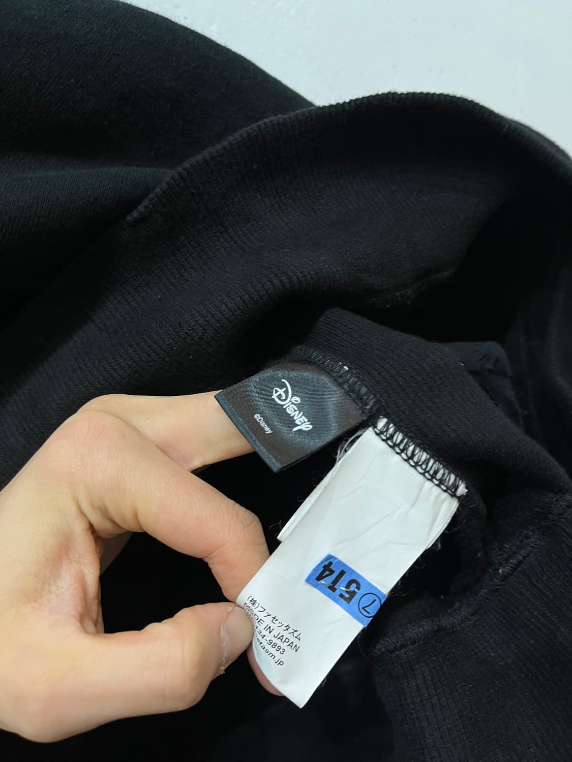 파세타즘 X 디즈니 19AW 로져 래빗 터틀넥 맨투맨 스웻셔츠 상품이미지9