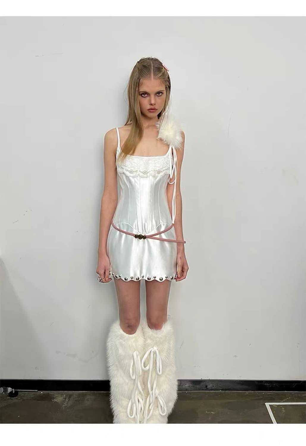 universe 유니버스 레이스 세틴 미니원피스 오네갸루  상품이미지5