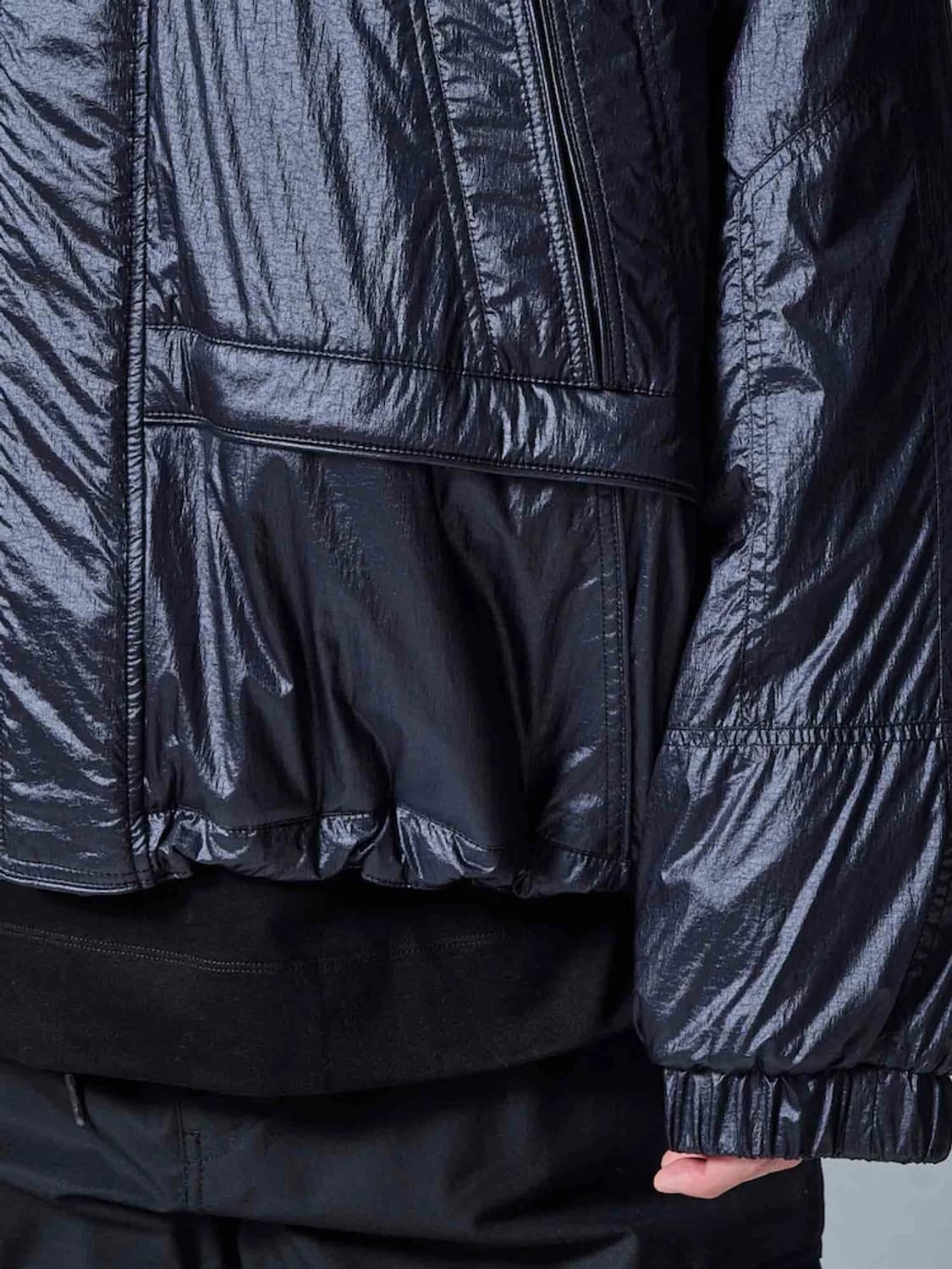 준지 129만 나일론 미드렝스 트랙 점퍼 상품이미지7