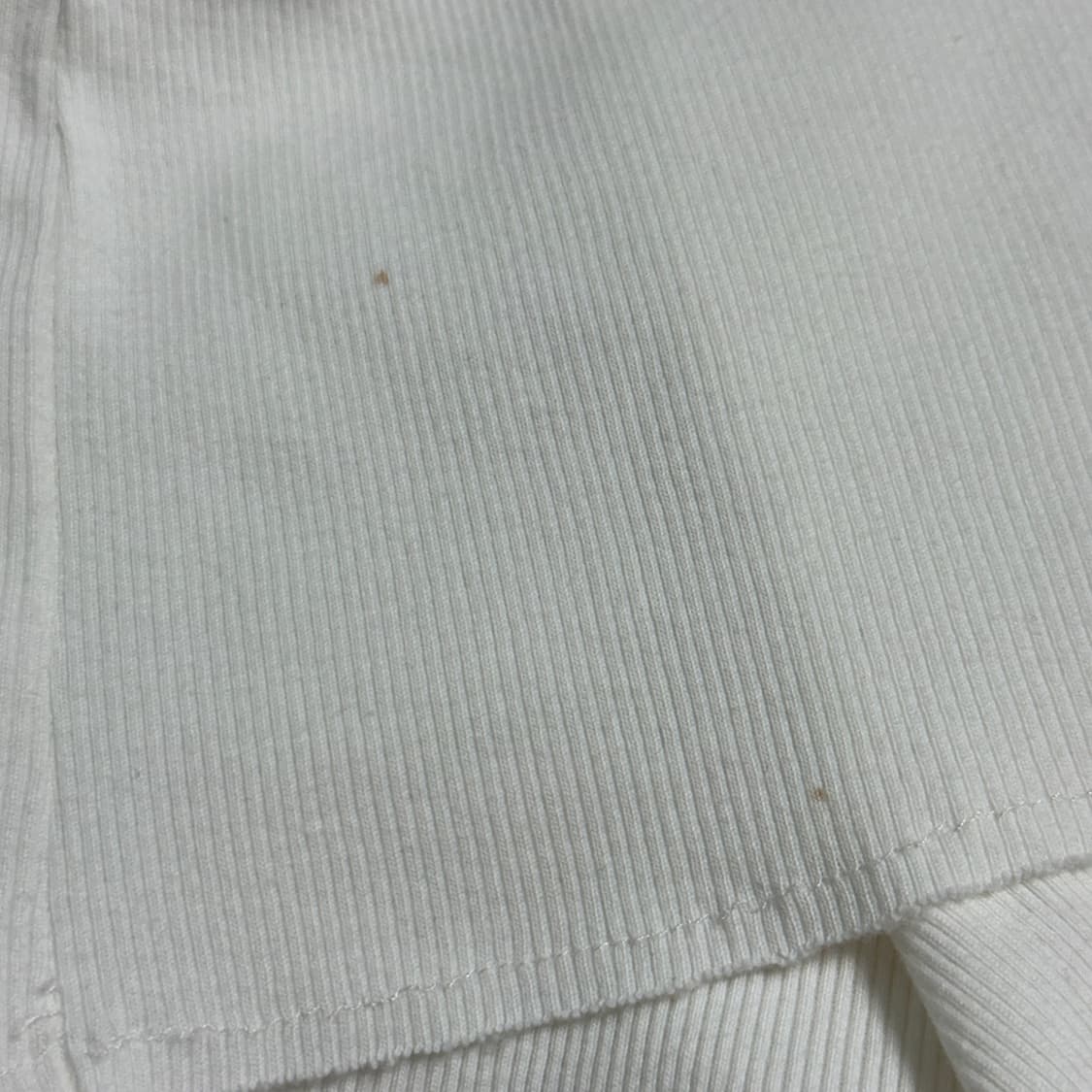 [M] ERL SUN 슬리브리스 탱크탑 화이트 상품이미지8