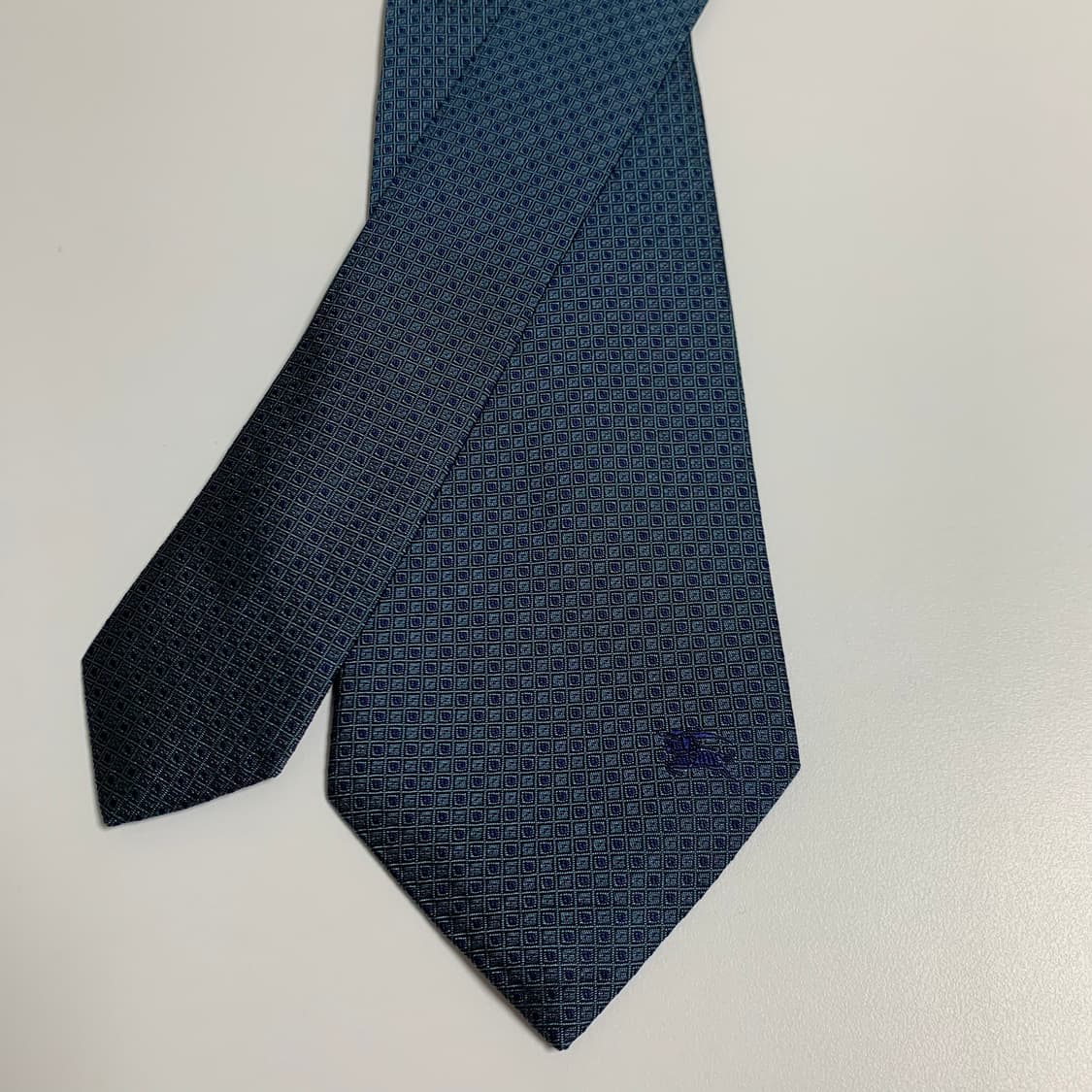 버버리(BURBERRY) 신형라벨 명품넥타이 100실크 A+등급 상품이미지4