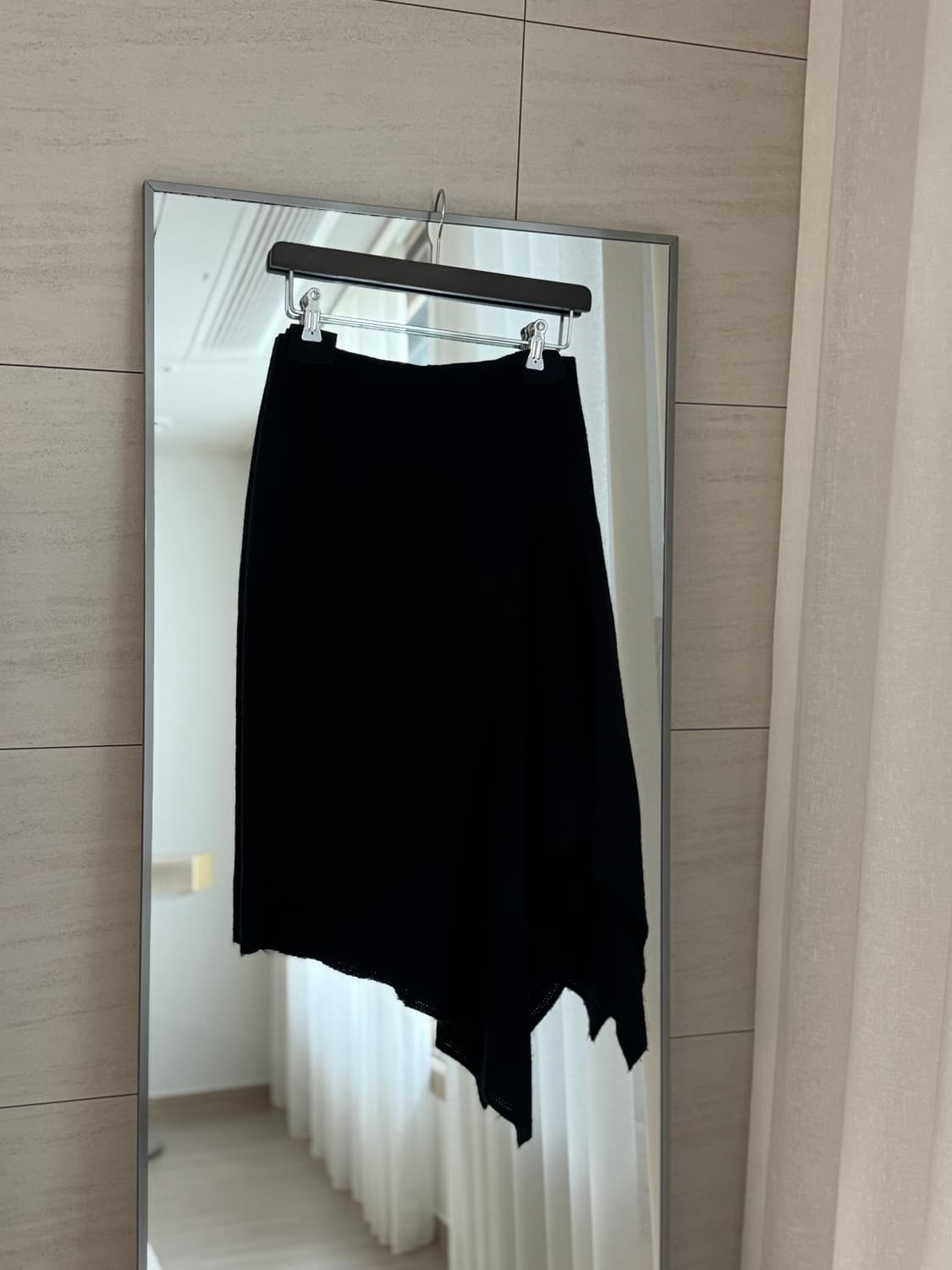 드리스반노튼(Dries Van Noten) 울 미디 드레이프 스커트 상품이미지1