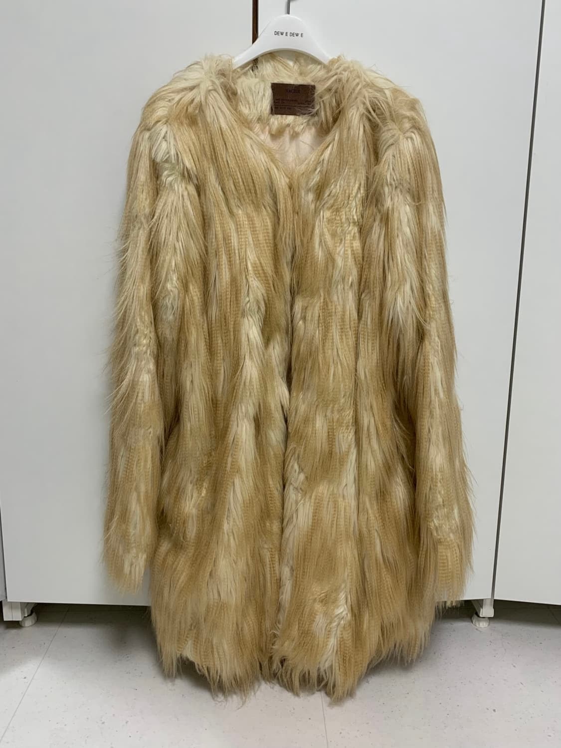 Nache 나체 SHAGGY FAUX FUR COAT 퍼 코트 상품이미지4