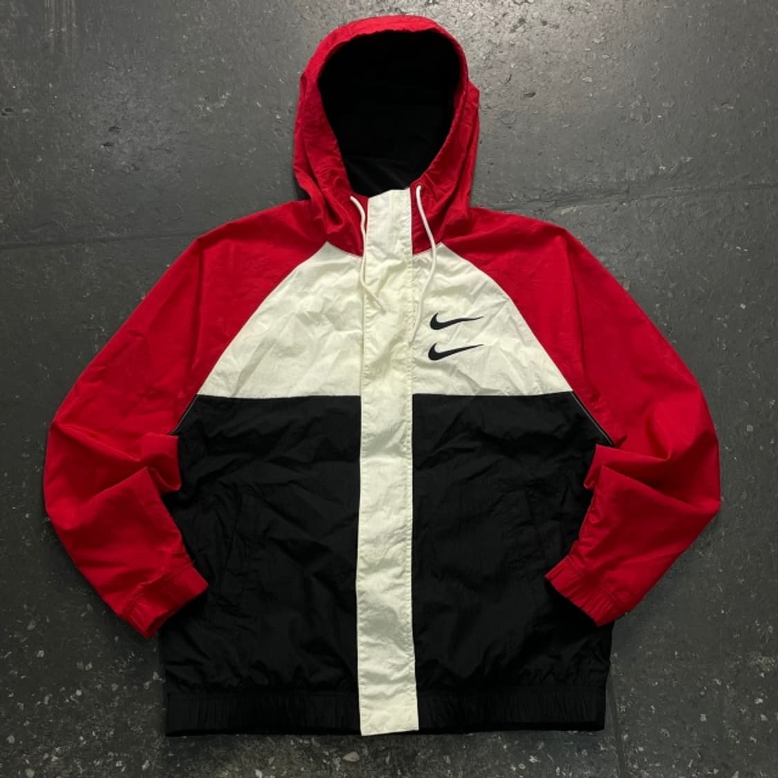 100 나이키 더블 스우시 바람막이 상품이미지1