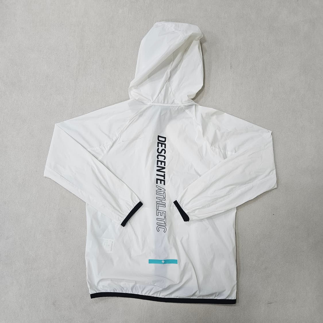 160 데상트 키즈 후드 바람막이 자켓 0325Y 상품이미지2