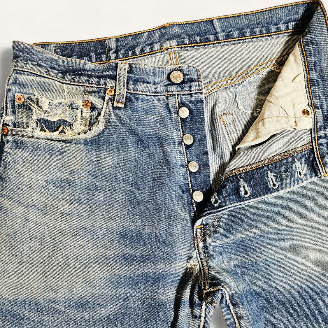 [32][리바이스]90's 501®디스트로이드 오리지널 스트레이트핏 데님 상품이미지4