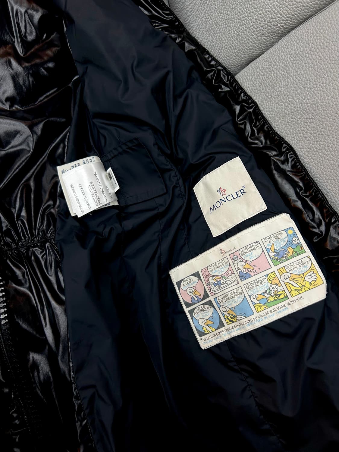 몽 클 레 르 블랙 유광 롱패딩 자켓(00/44) 상품이미지9