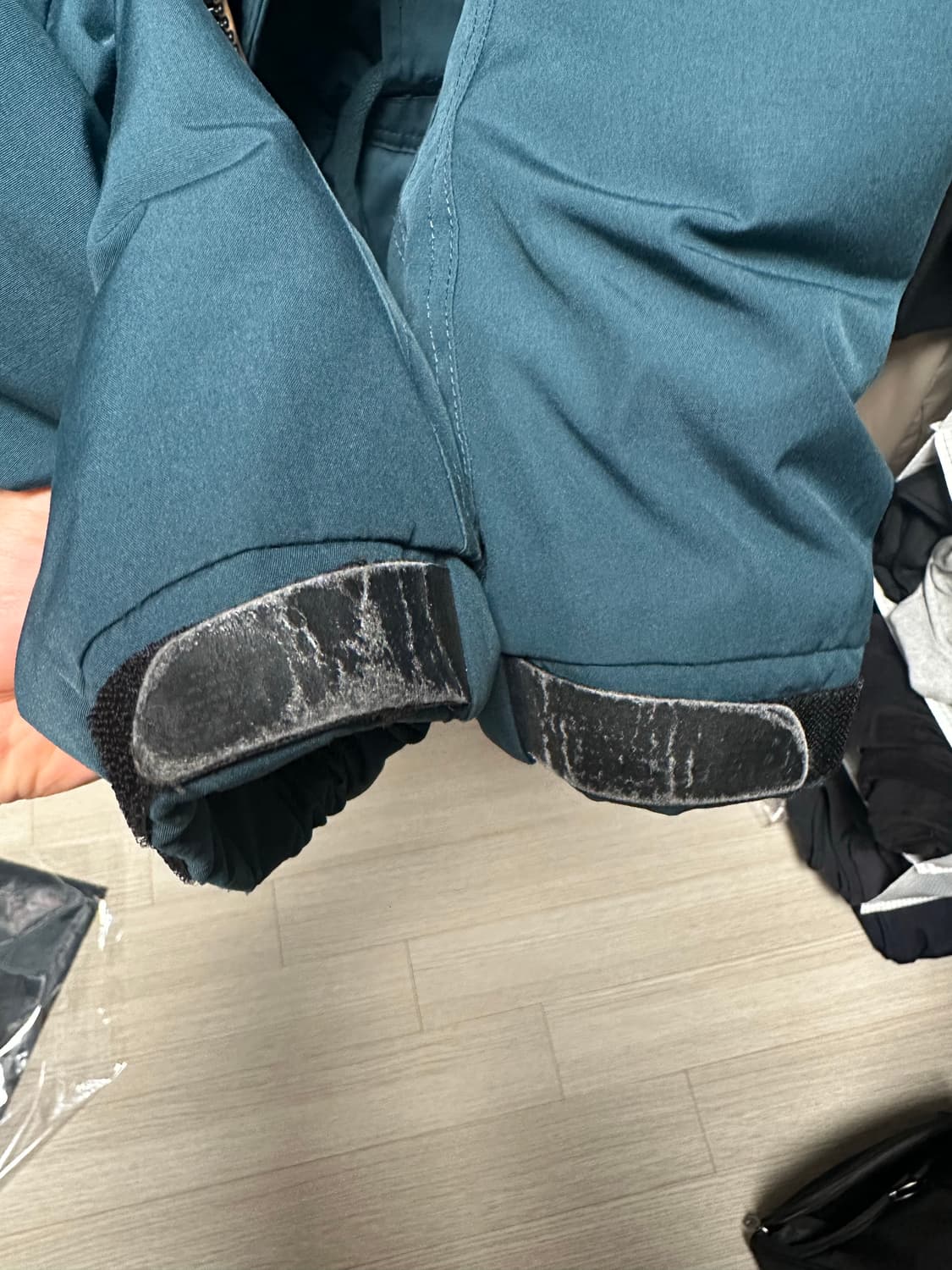 뉴발란스 카메라맨 패딩 네이비 100/L 상품이미지5