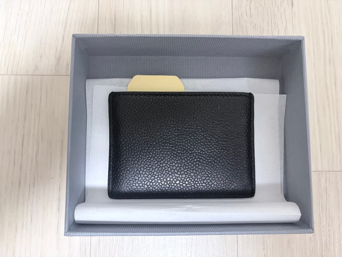 톰브라운 페블 그레인 카프스킨 카드홀더 블랙 삼선 카드지갑 상품이미지3