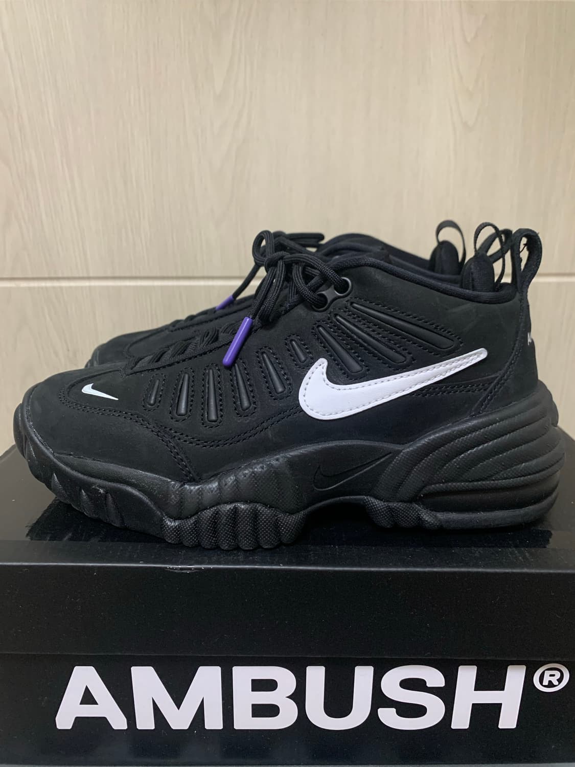 나이키 x 앰부쉬 에어 어저스트 포스 SP 블랙 앤 싸이킥 퍼플 상품이미지1