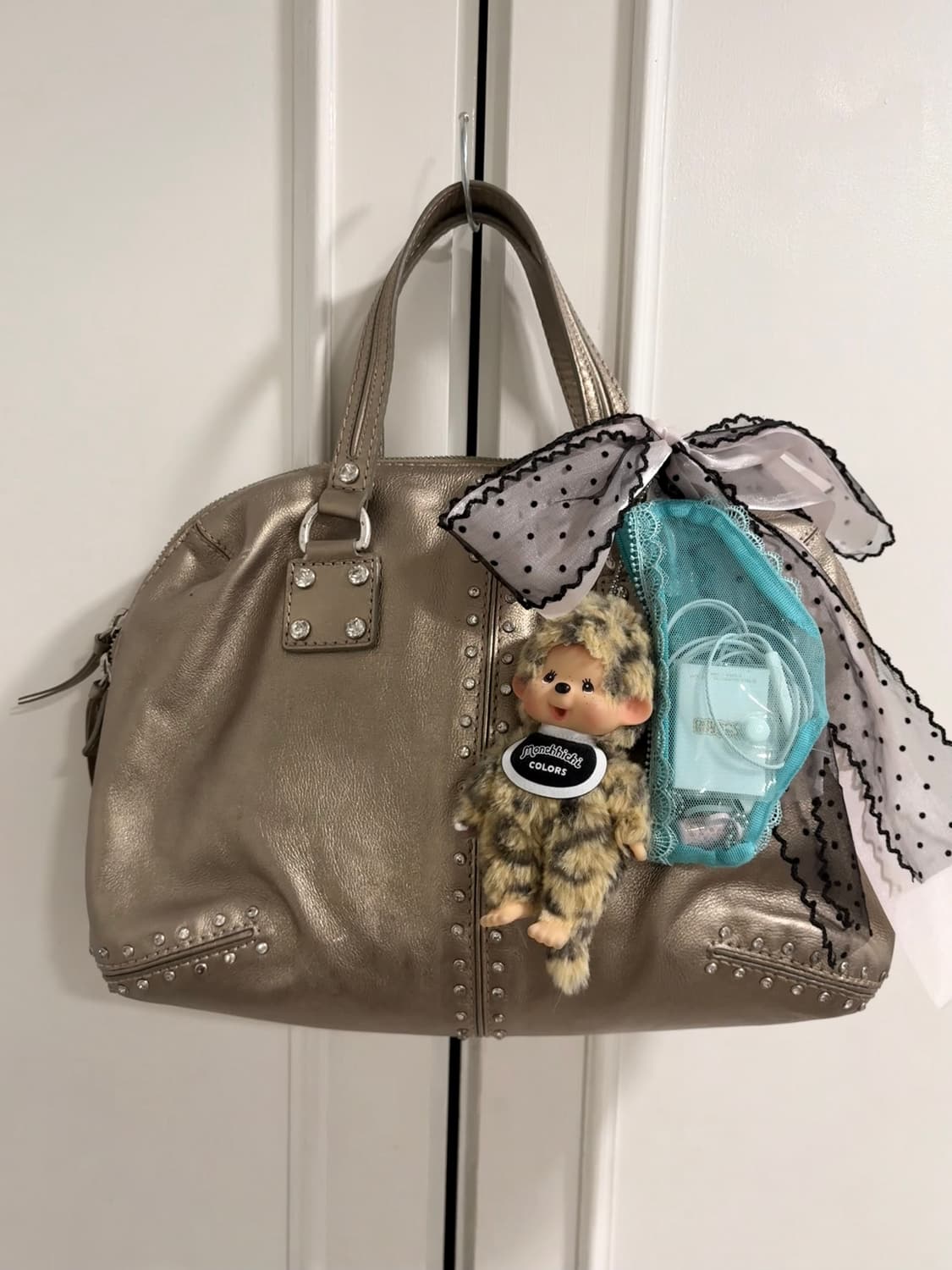 Michael kors glitter bag 상품이미지3