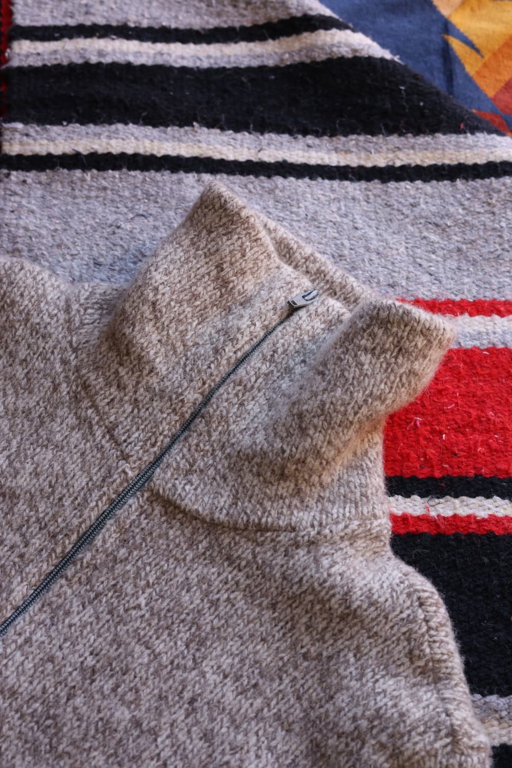 엘엘빈 80s 하이넥 울 니트 가디건 상품이미지7