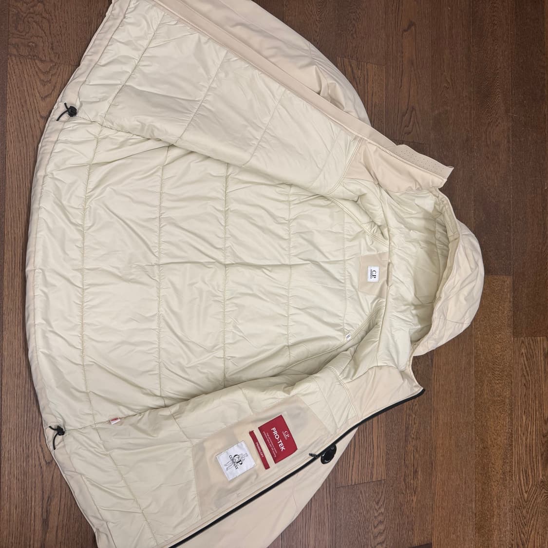 CP Company 렌즈 와펜 후드 자켓 상품이미지6