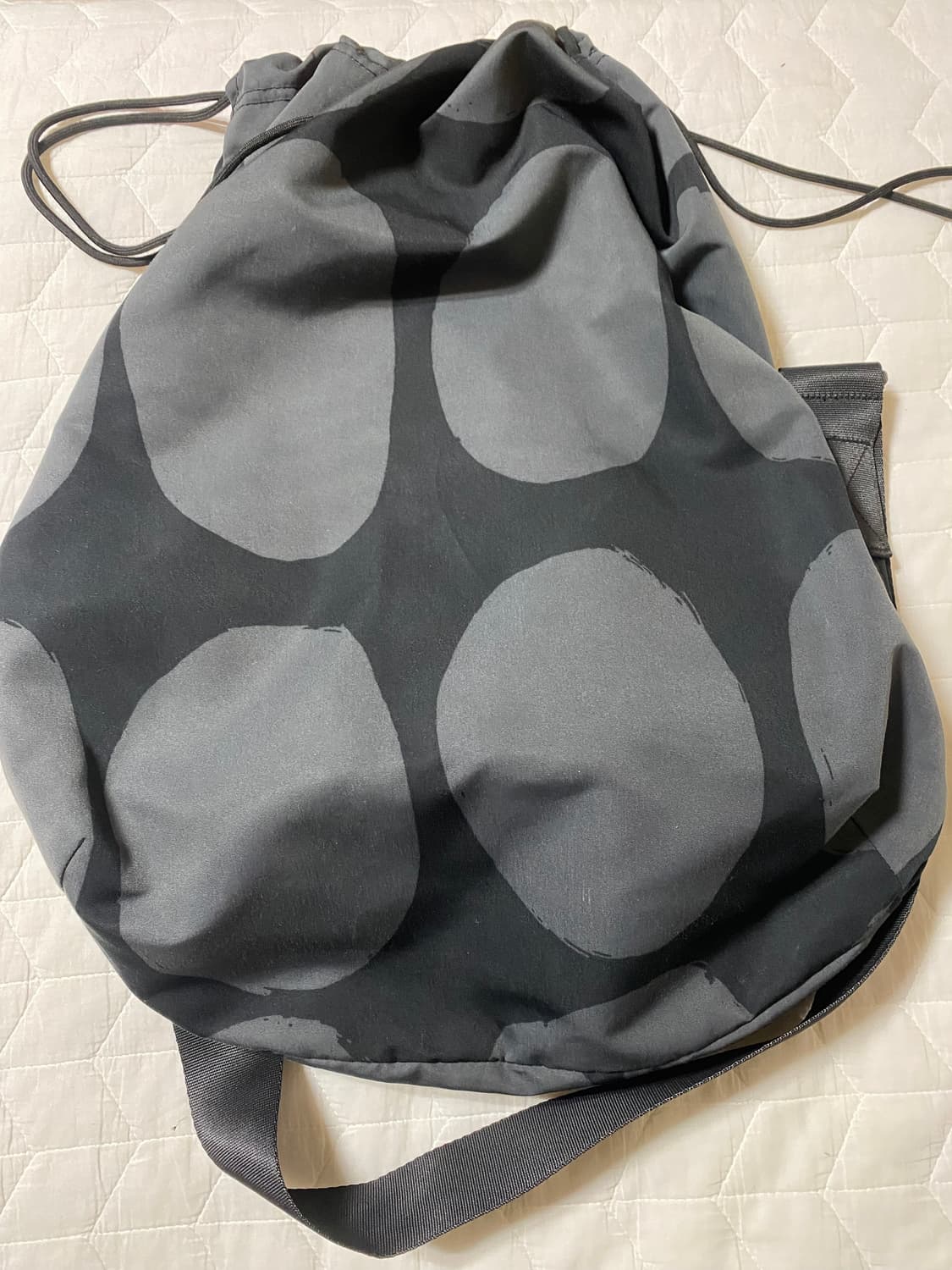 유니클로 마리메꼬 가방 크로스백 상품이미지1