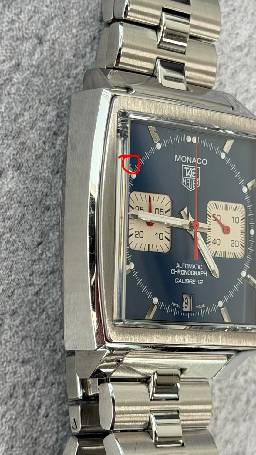 태그호이어 모나코 청판 CAW2111 시계 판매합니다. 상품이미지9