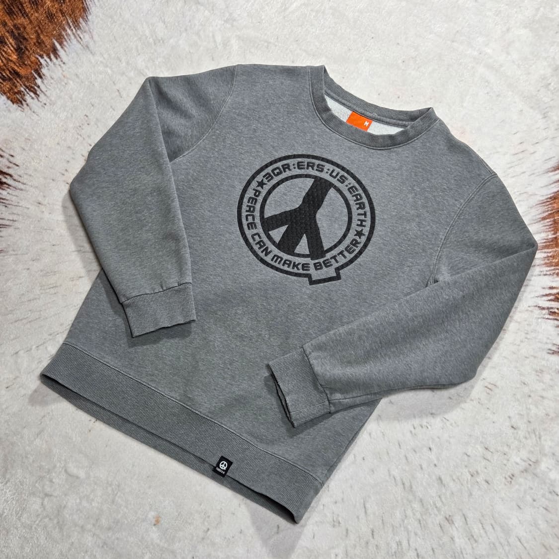 쓰리큐알 그레이 맨투맨 상품이미지1