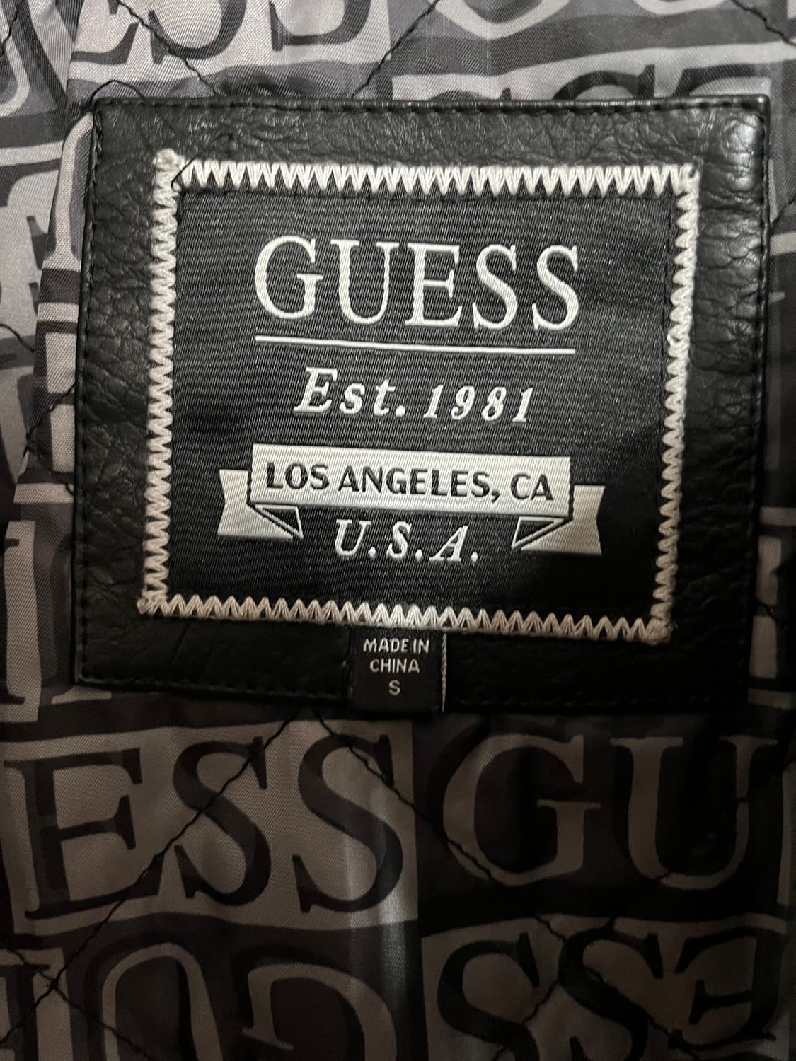 게스 페이크레더 자켓 상품이미지3