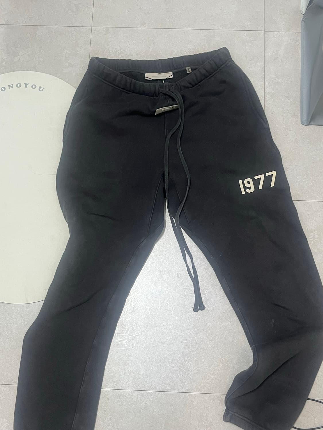 피어오브갓 에센셜 1977 스웨트 팬츠 아이언 s 상품이미지1