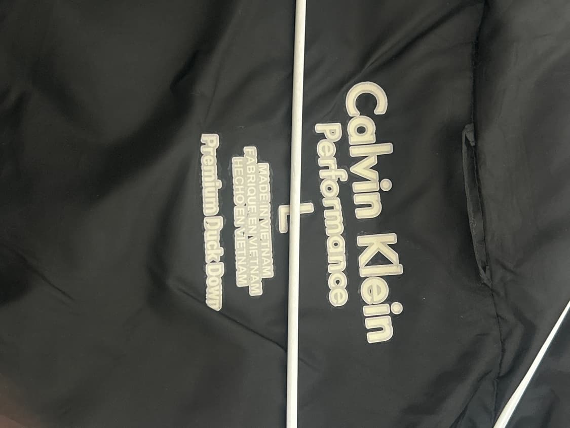 캘빈클라인 크롭 패딩 상품이미지3