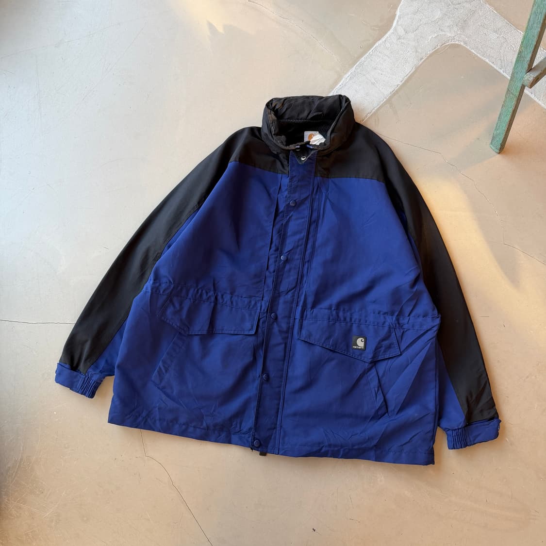 칼하트 C48 쉴드 자켓 상품이미지1