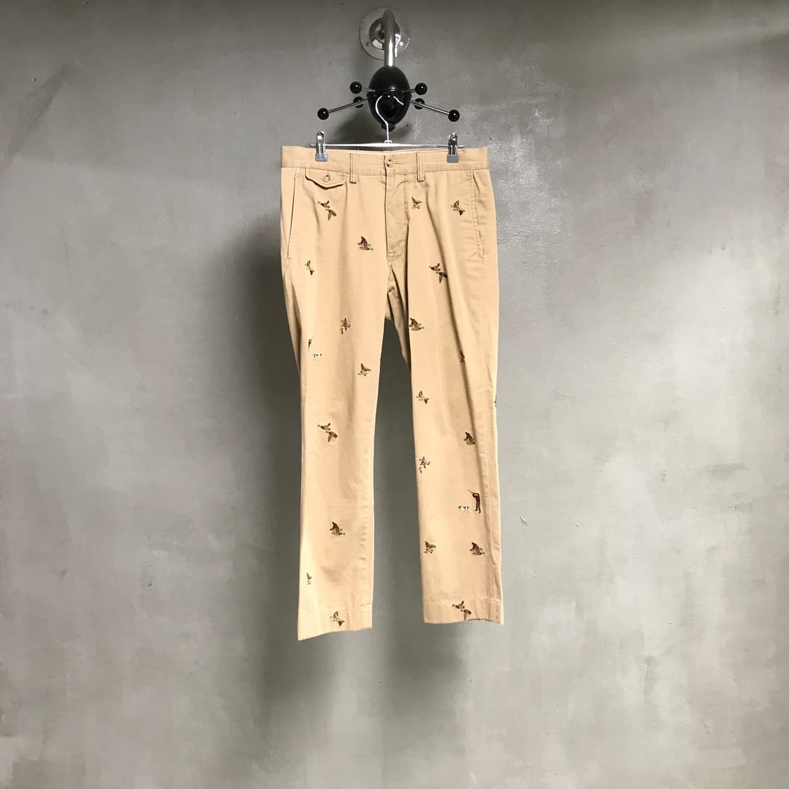 폴로 랄프로렌 멀티 자수 치노 팬츠 베이지 32/32 상품이미지4