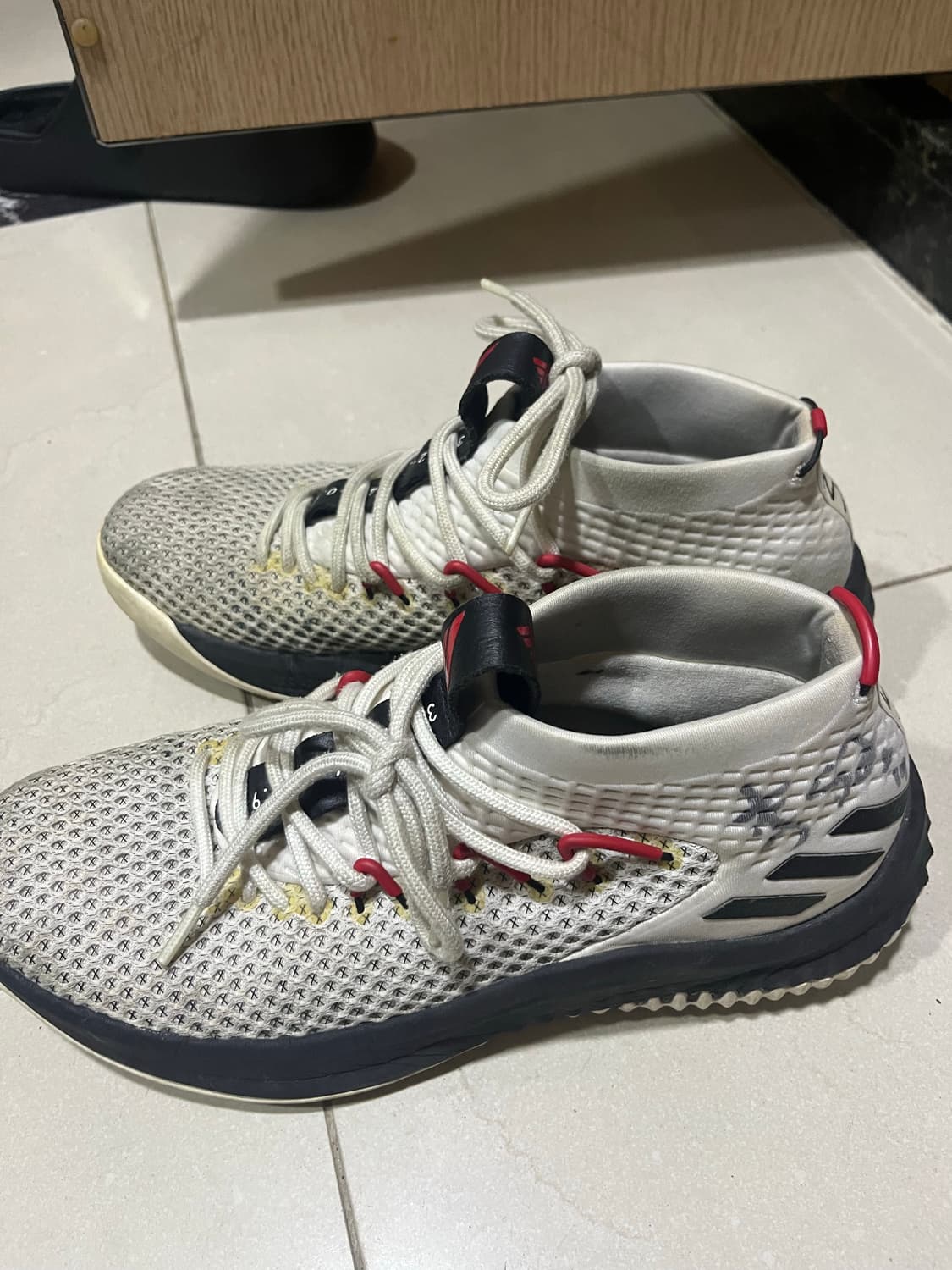 데미안 릴라드 4 이승준 친필싸인 상품이미지2