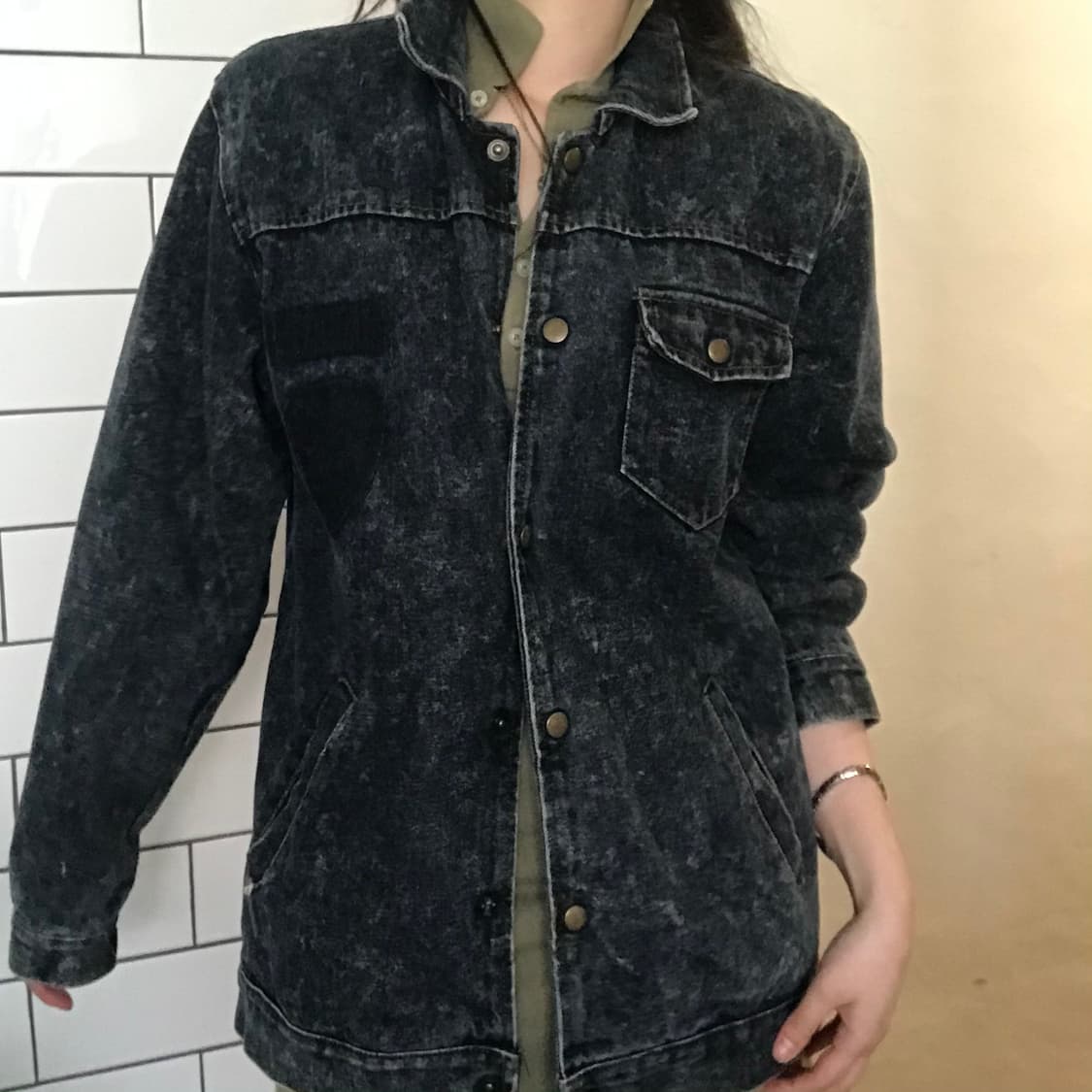 빈티지 워싱 블랙 데님 자켓 상품이미지1