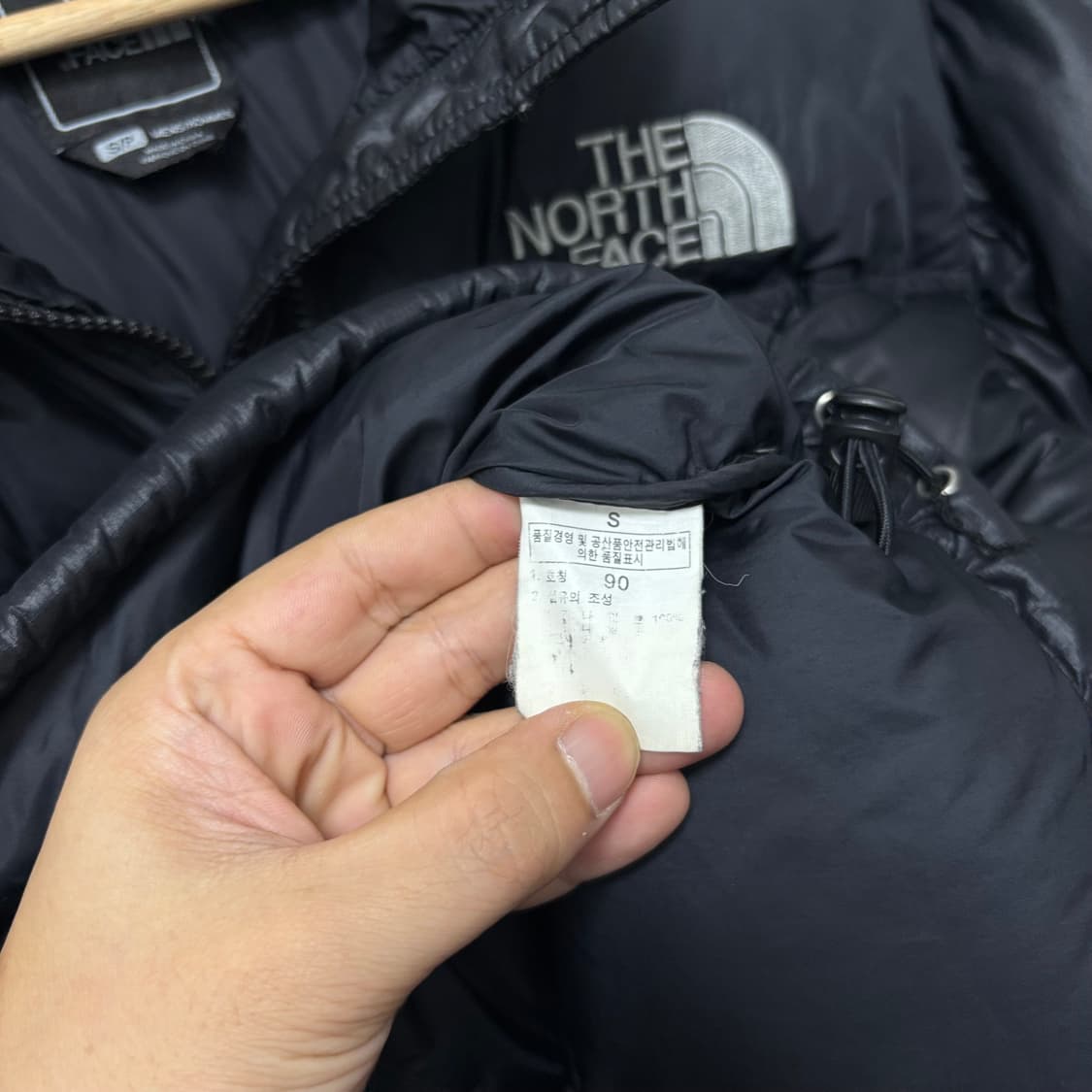 노스페이스 블랙 700 눕시 패딩 상품이미지6