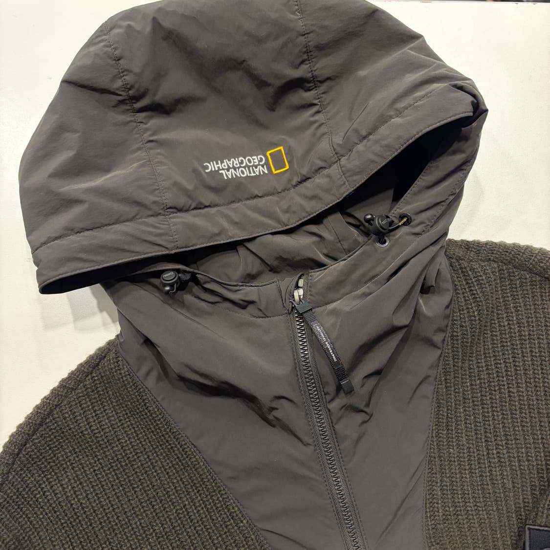 [110] 내셔널지오그래픽 니트 후드 집업 가디건 D37 상품이미지4