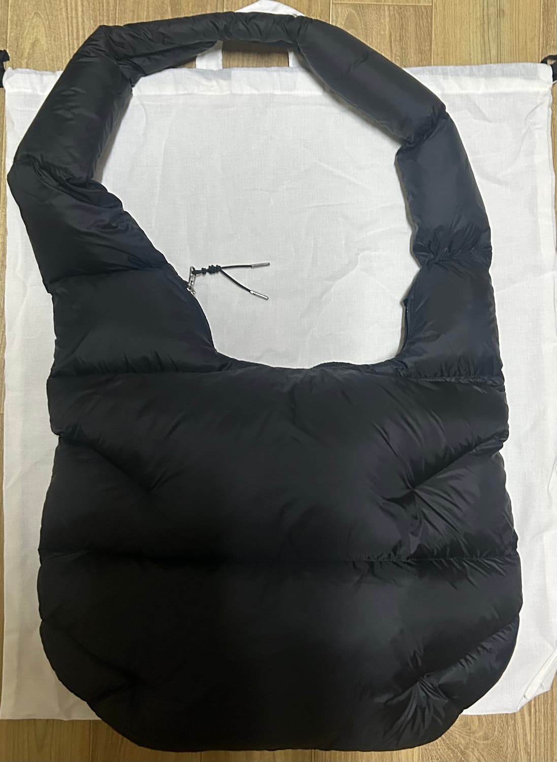 파라점퍼스 패딩 크로스백 상품이미지3