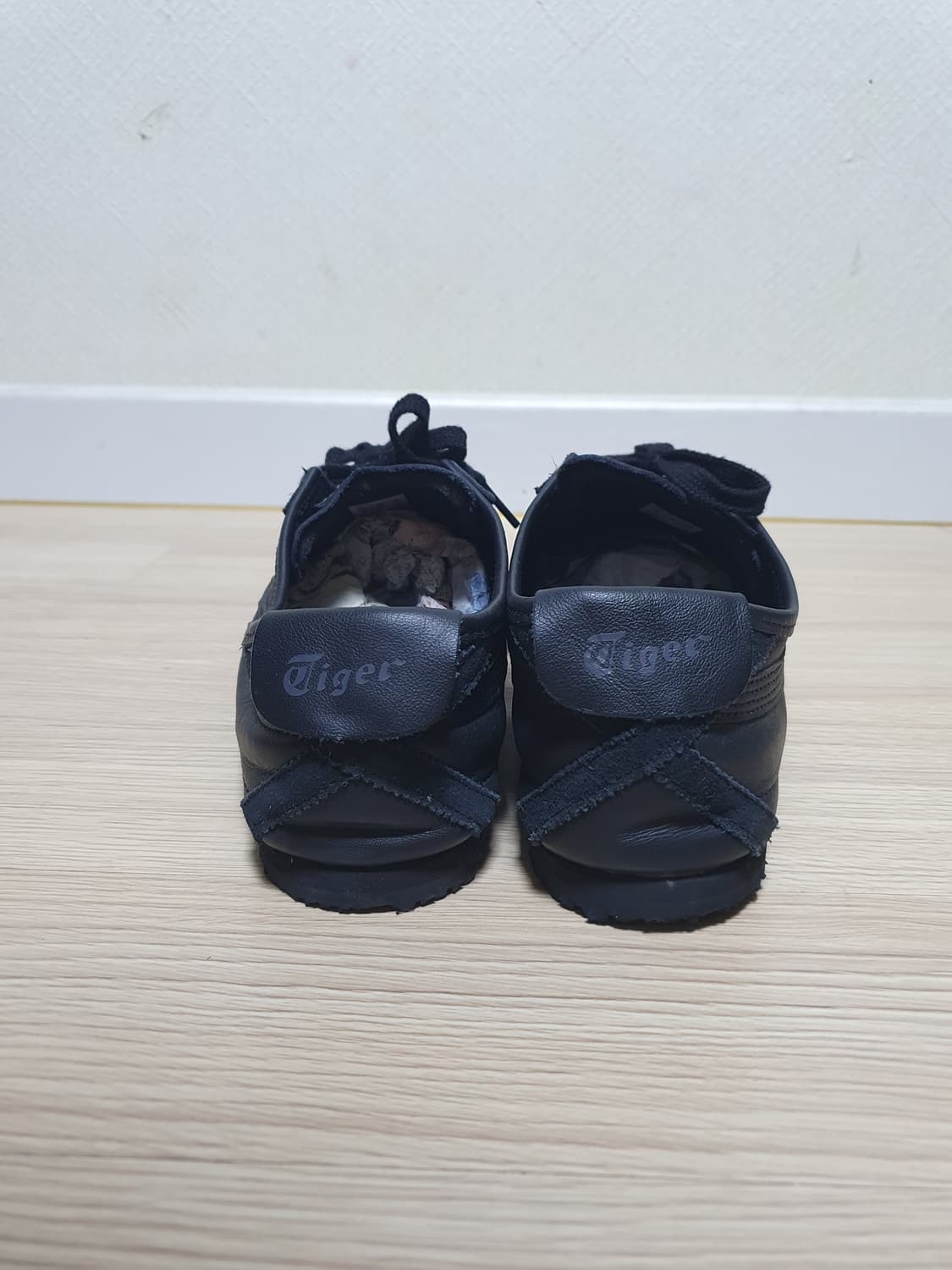 오니츠카 타이거 멕시코66 블랙 스니커즈 270 상품이미지5