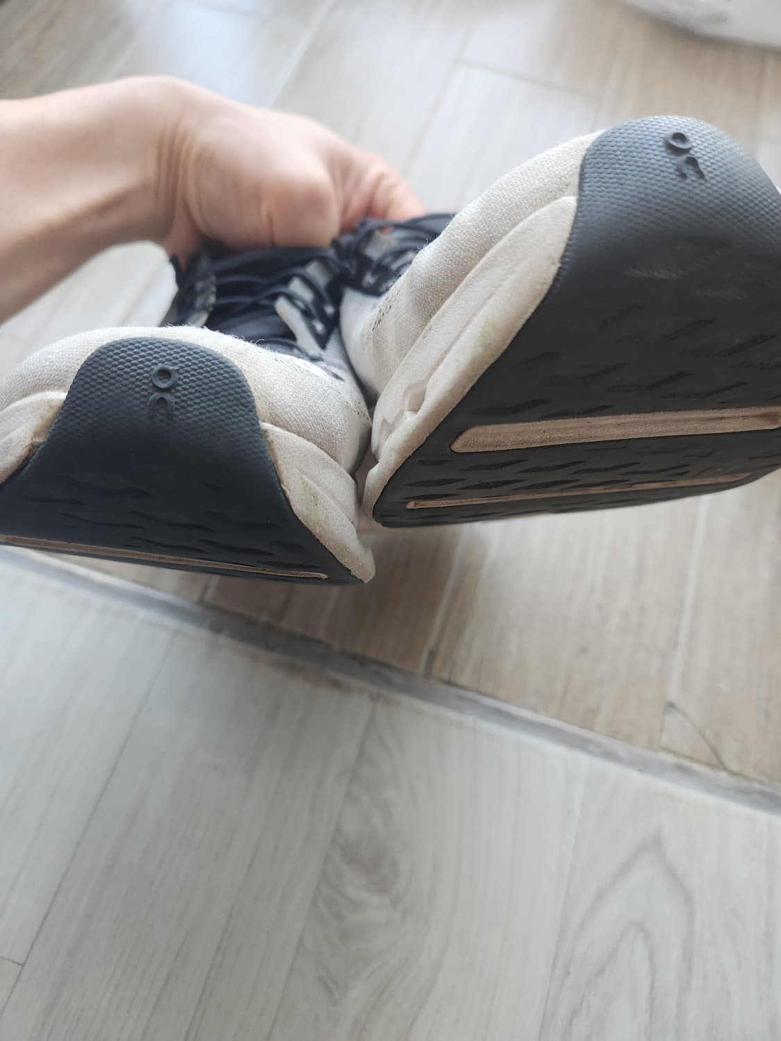 온러닝 클라우드틸트 (245) 상품이미지7