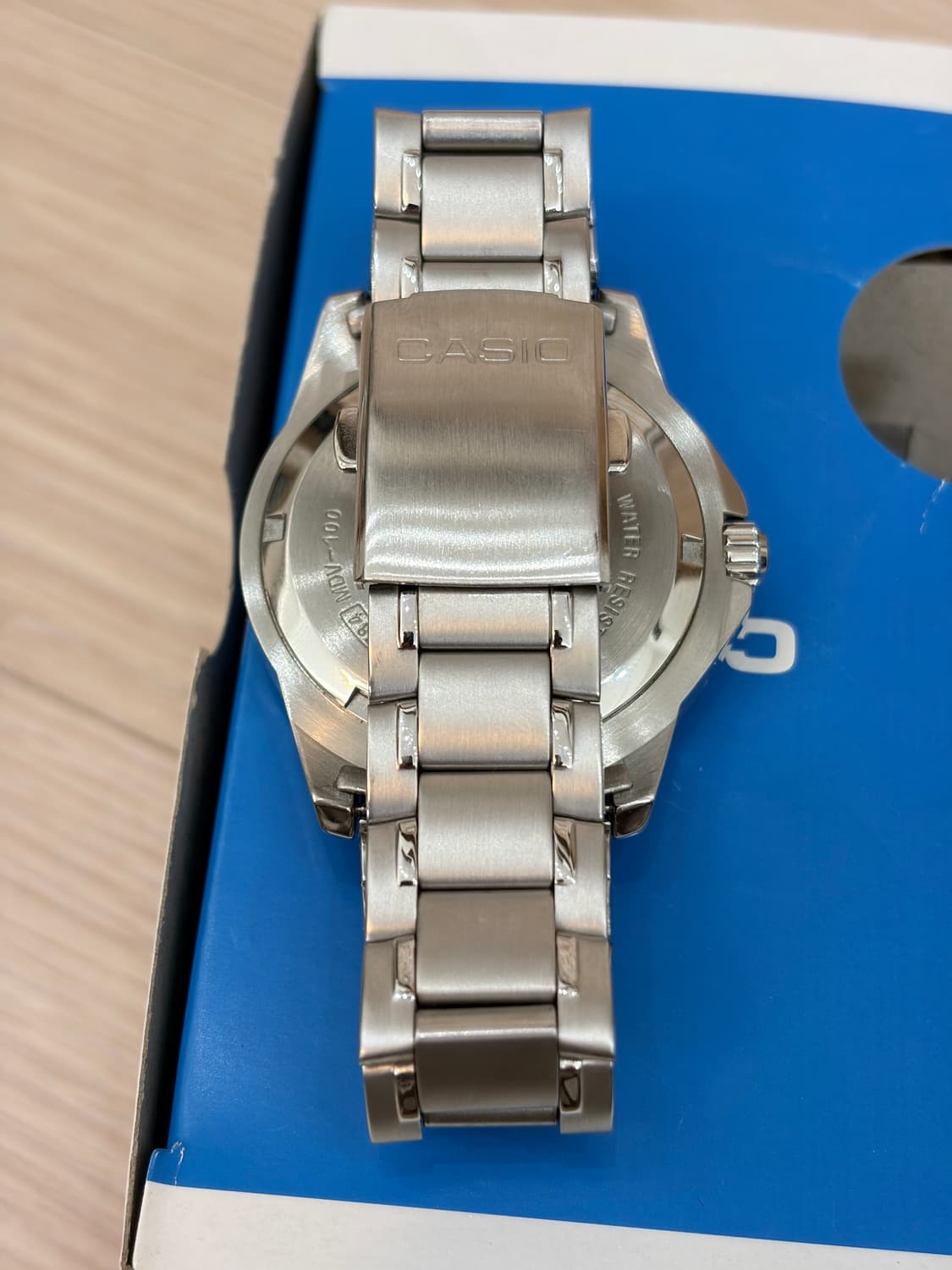 카시오 빈티지 극미품 은새치 MDV-100D-1AFJ 흑새치 다이버 상품이미지9