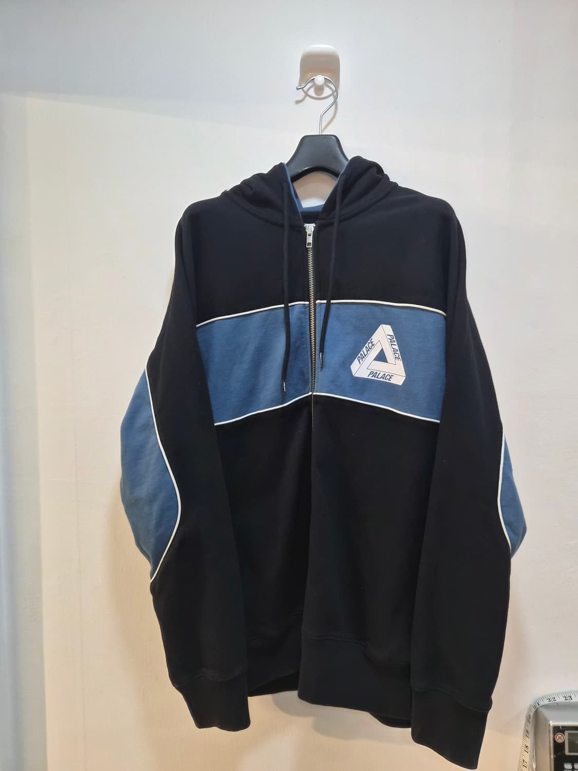 L) PALACE 팔라스 17SS 투톤 후드집업 팝니다 상품이미지1