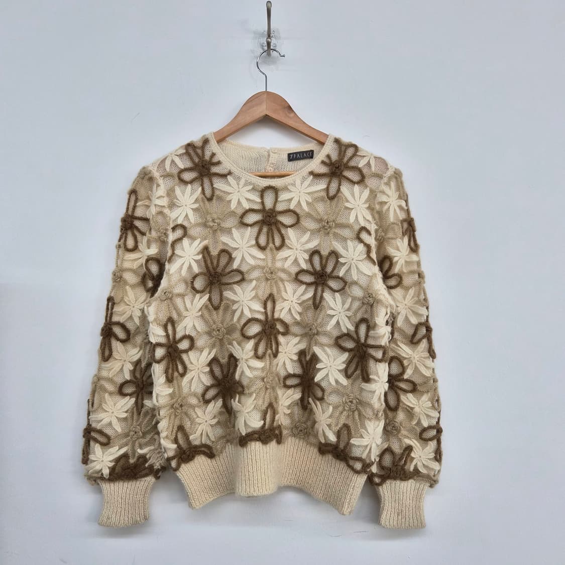 핸드메이드 플라워 자수 니트 스웨터 여성 M 상품이미지1