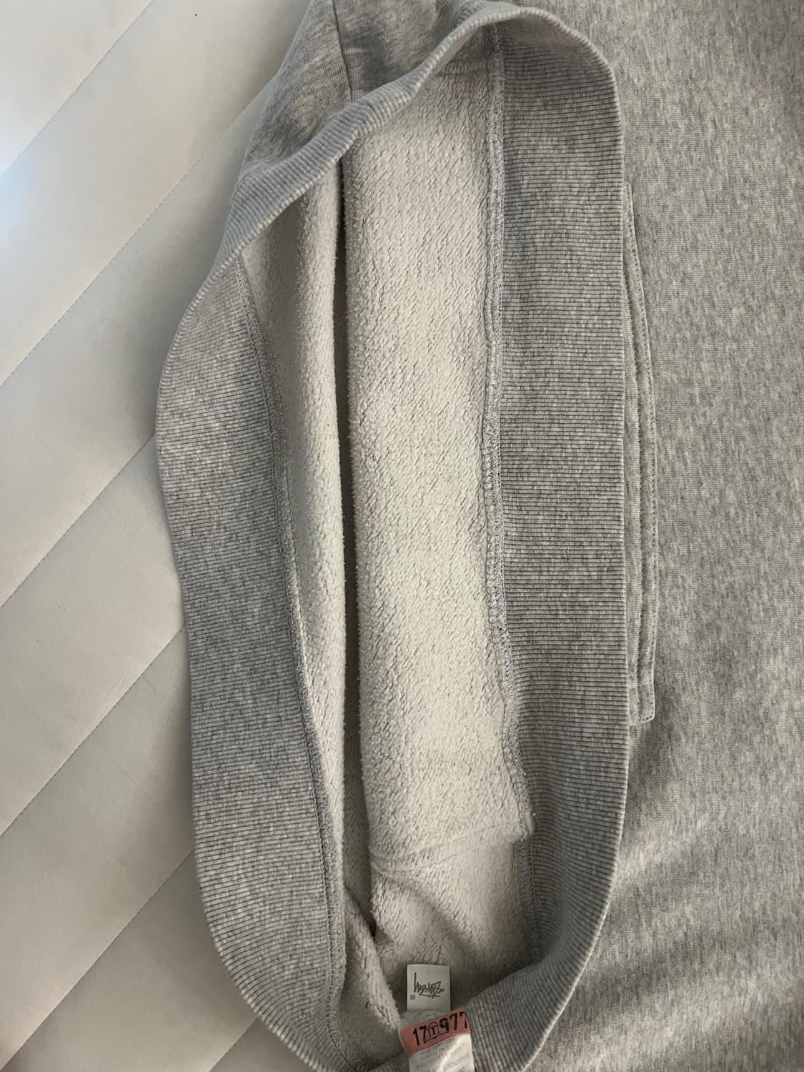 스투시 빅로고 후드티 (L) 상품이미지3