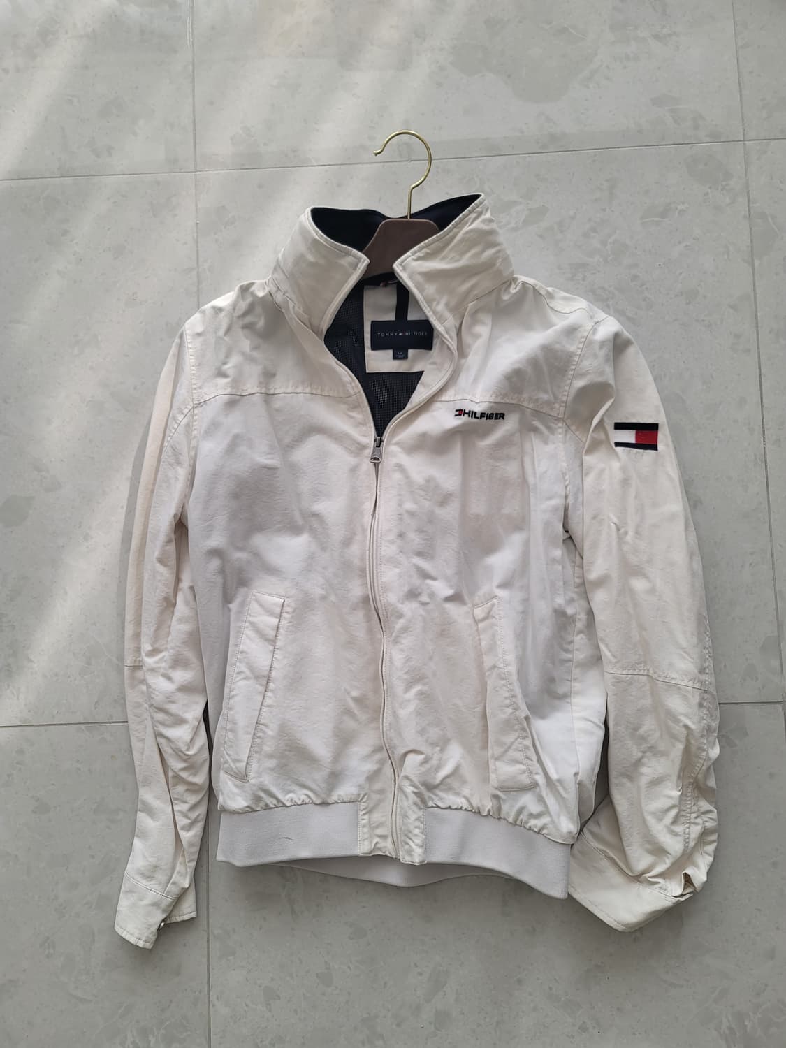 타미힐피거 캐주얼자켓 s 95정사이즈

남성95정

 상품이미지1