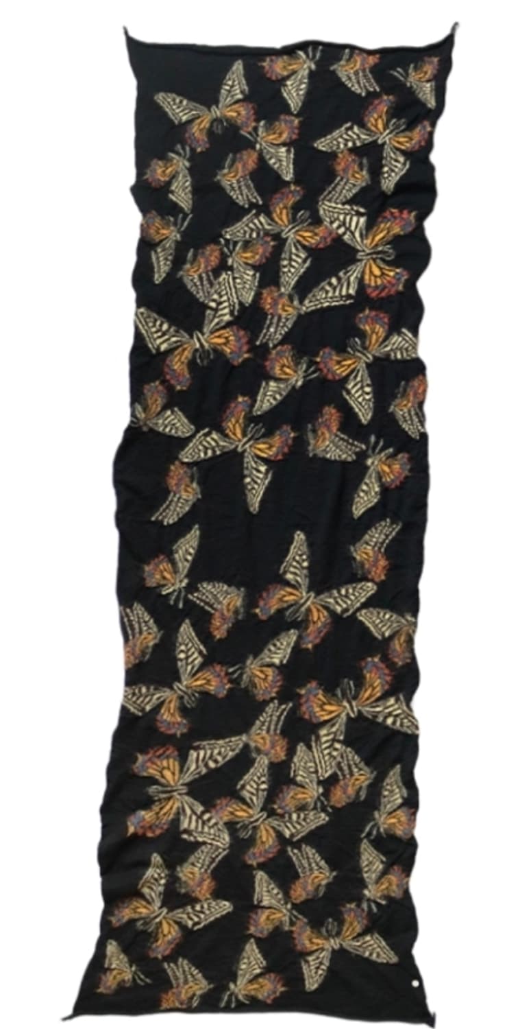 캐피탈 나비 머플러 팔아요 상품이미지1