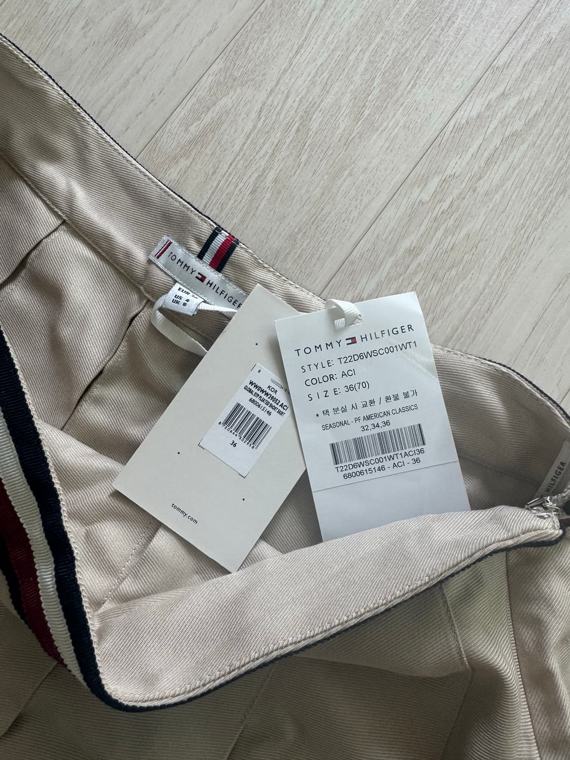 타미힐피거 글로벌 스트라이프 플리츠드 미니 스커트 (새상품)  상품이미지4