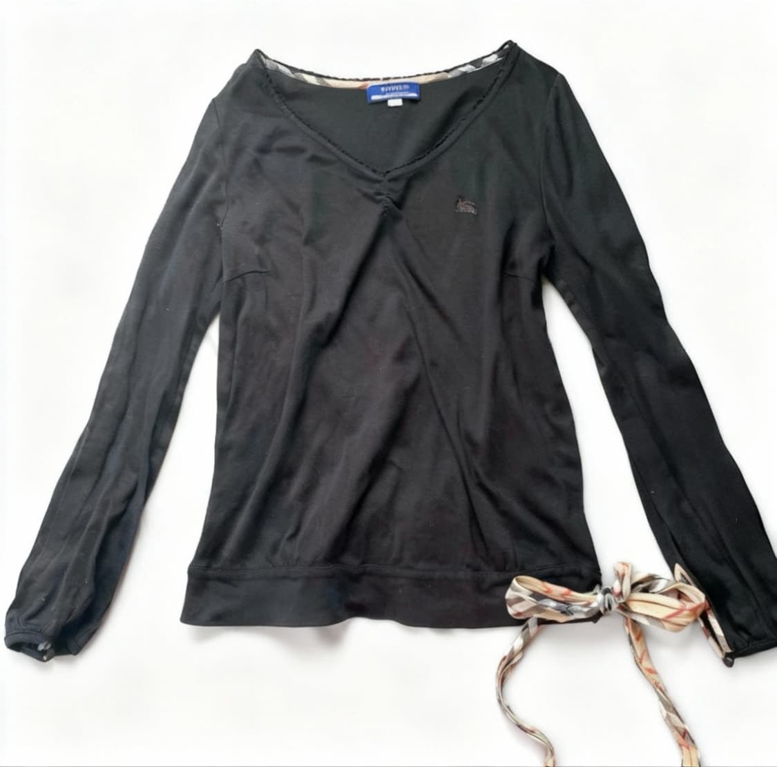 버버리 블루라벨 사이드 리본 블랙 롱슬리브 상품이미지2