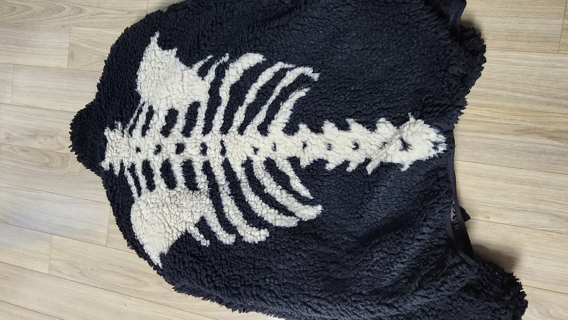 5사이즈 KAPITAL 캐피탈 BONE무늬 뽀글이 리버시블 블루종 블랙 상품이미지3