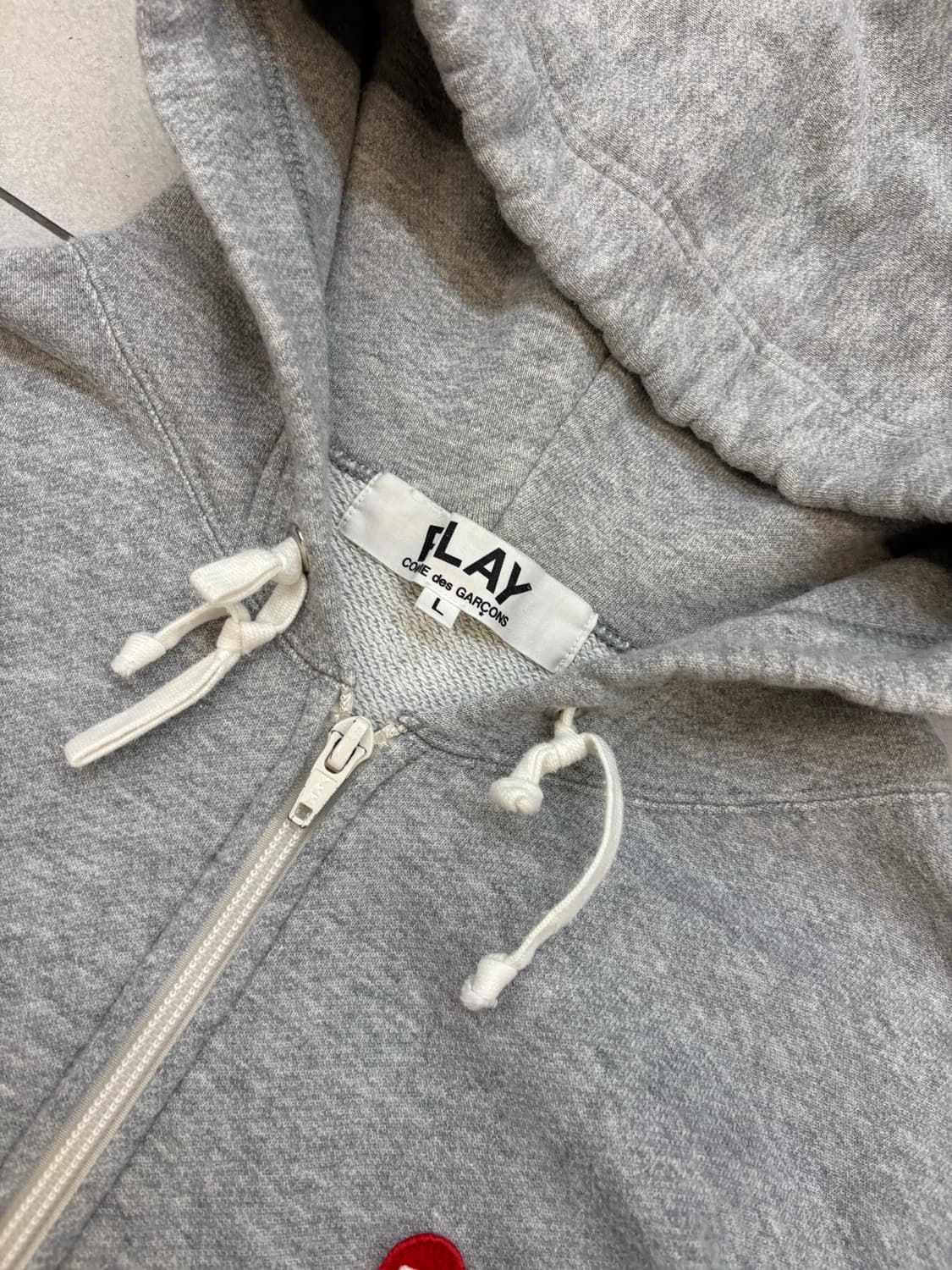 꼼데가르송 플레이 그레이 후드집업 상품이미지4