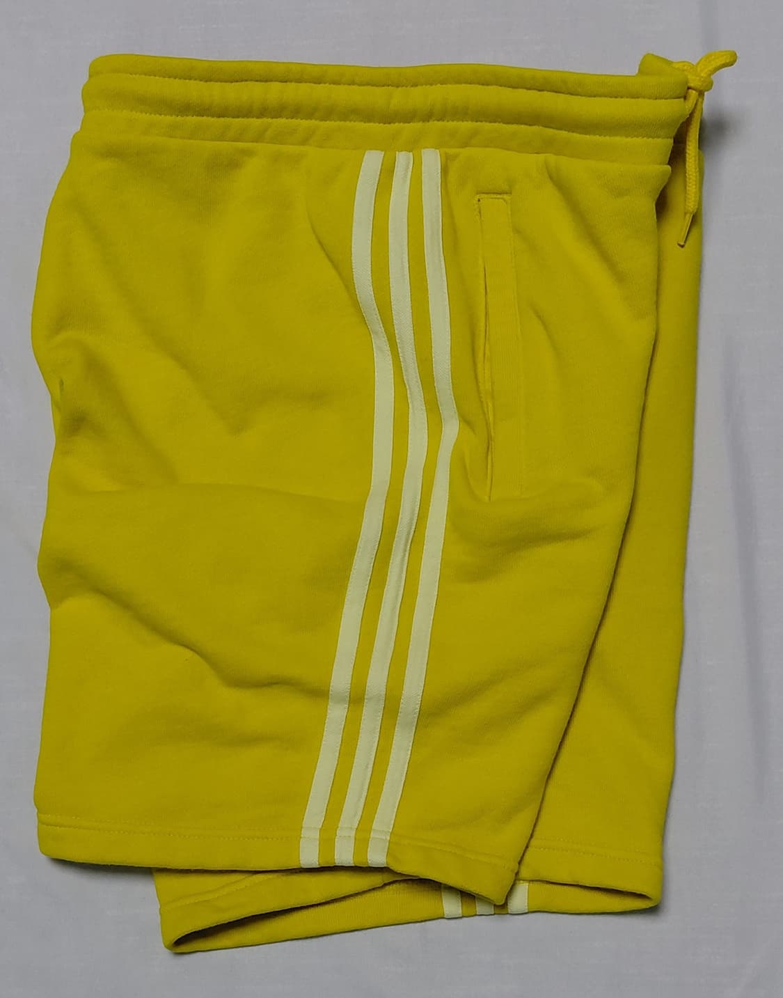 [M] 아디다스 오리지널스 3-스트라이프 스웨트 반바지 옐로우 상품이미지9