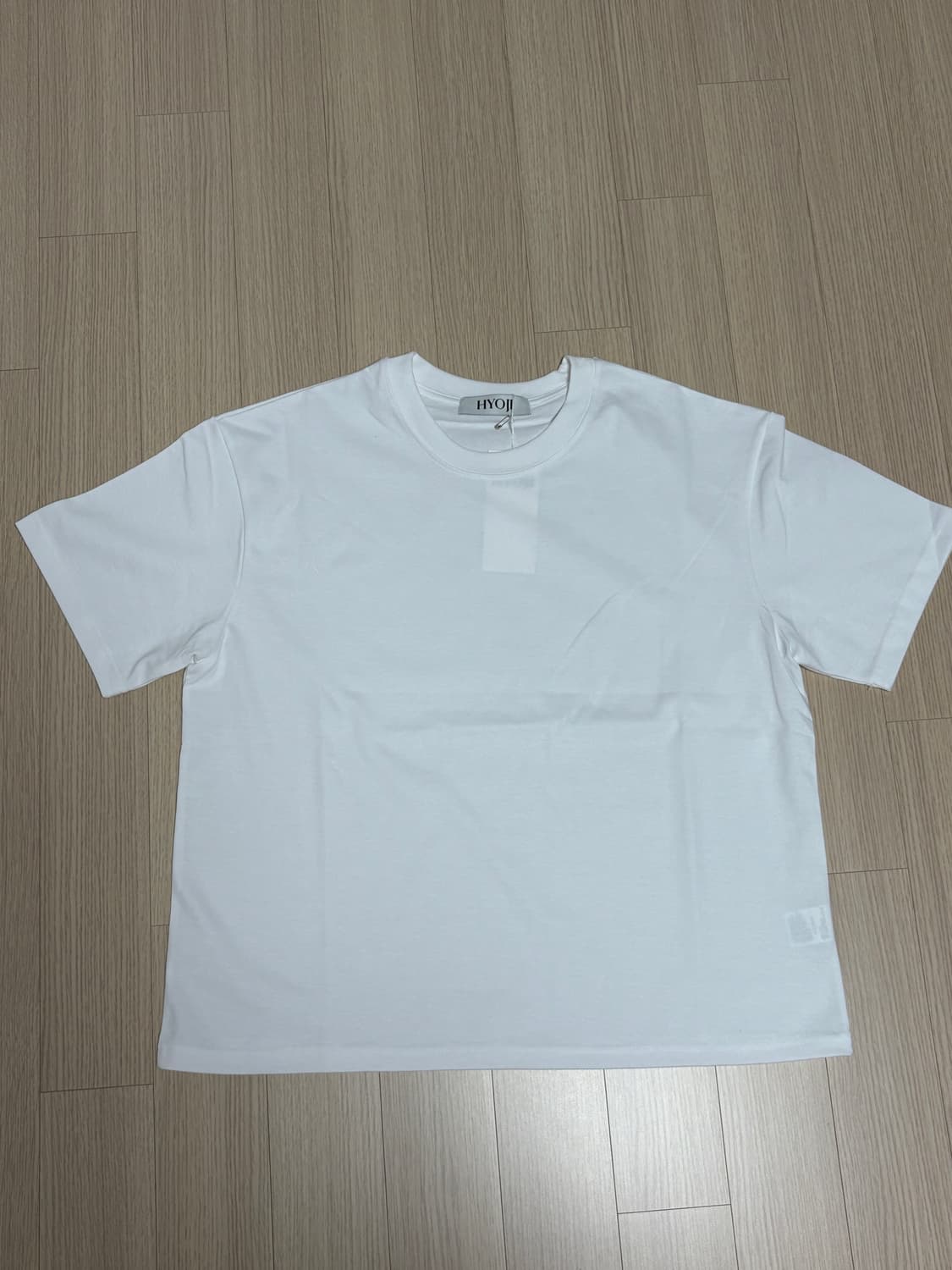 효지 크롭 라운드 반팔티셔츠 새상품 상품이미지1