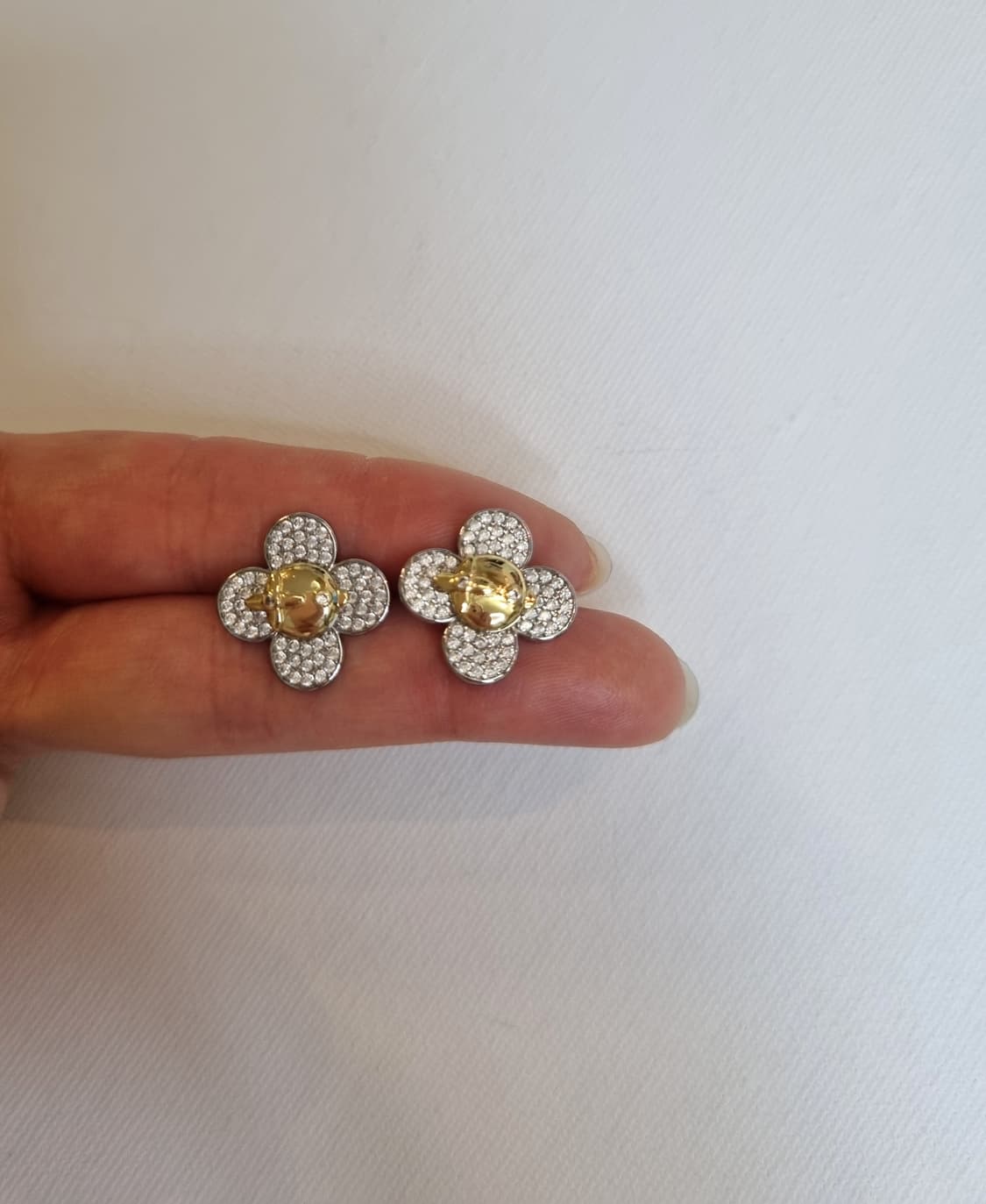 루이비통 업사이클링 비비안 귀걸이 상품이미지6