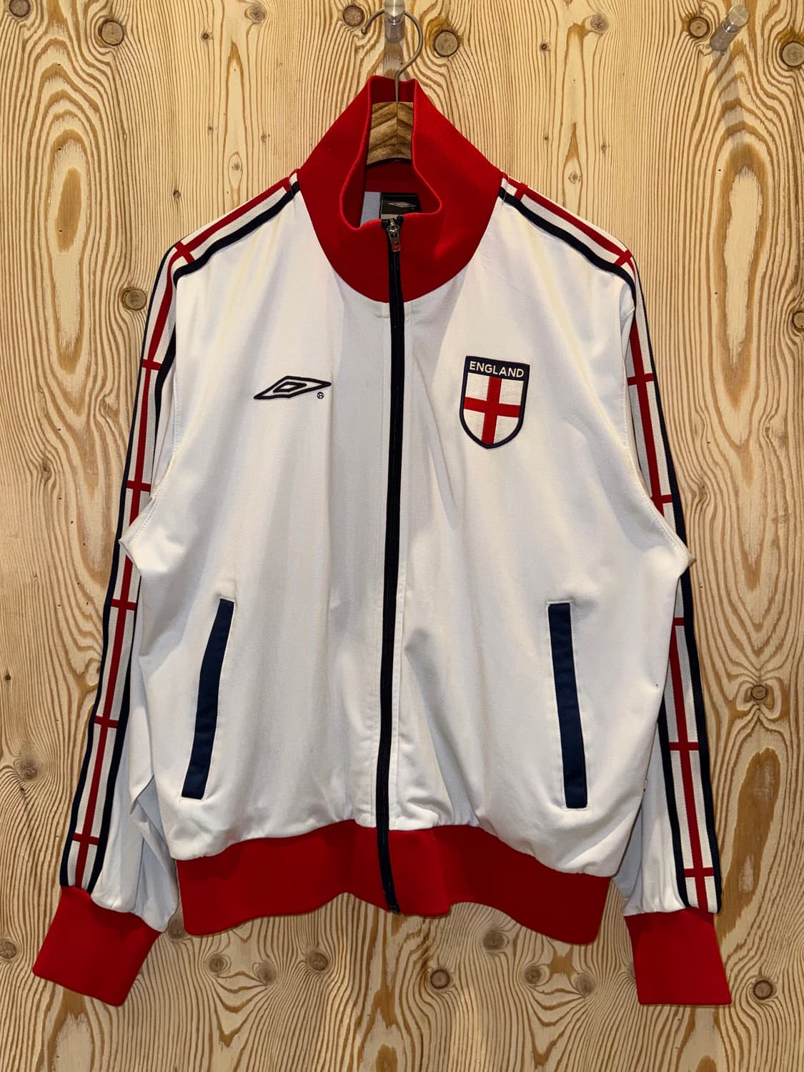 엄브로 잉글랜드 국가대표 트랙탑 져지 상품이미지1