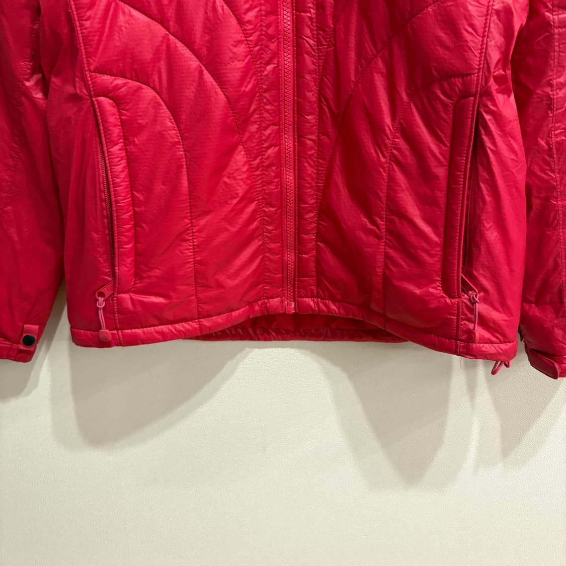 노스페이스 여성 경량 패딩 85 상품이미지3