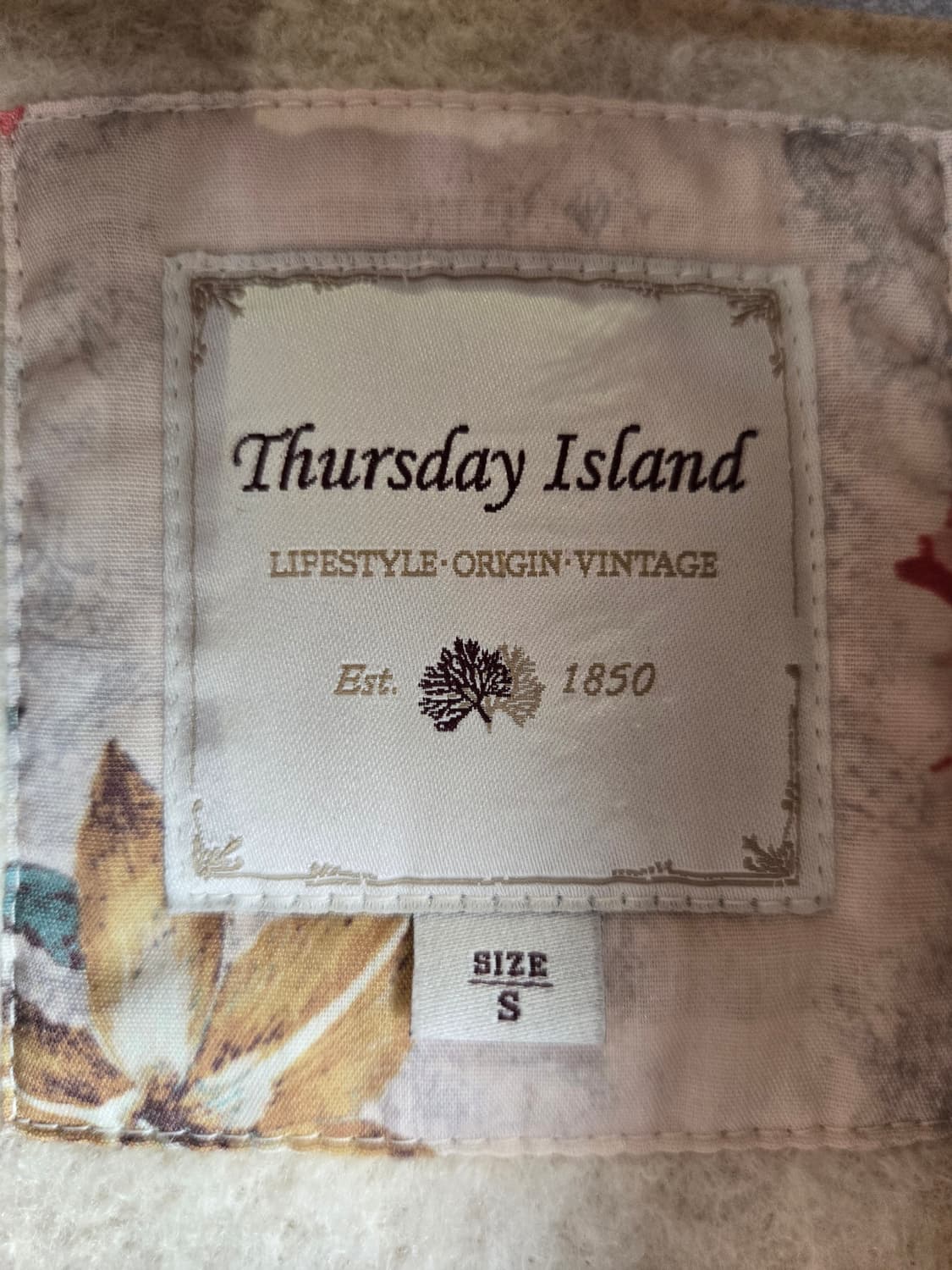 [무료배송]써스데이아일랜드 S 여성 오버핏 폭스퍼 울 혼방 롱 코트 상품이미지9